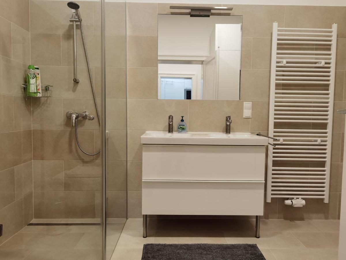 Sweet Dreams Apartment Wina Bagian luar foto