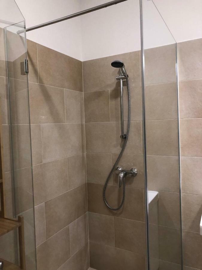 Sweet Dreams Apartment Wina Bagian luar foto